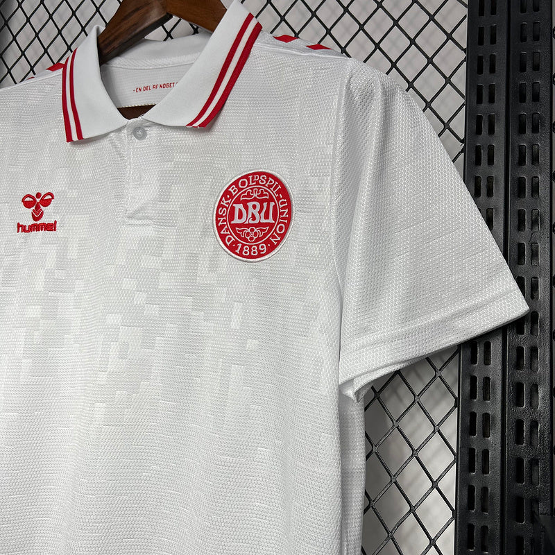 Camisa Seleção Dinamarca 24/25 - Away - Branco